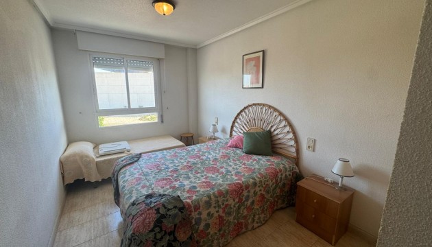 Resale - Apartment - Torrevieja - El Acequión - Los Náufragos