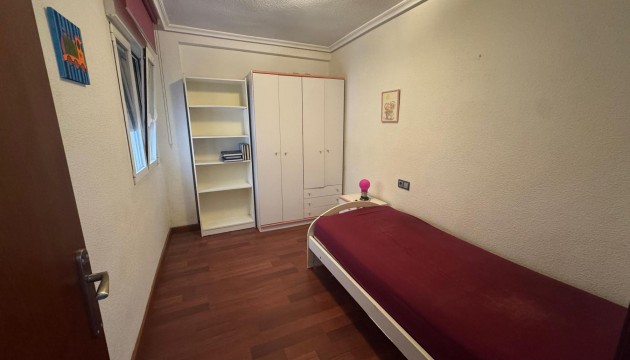 Resale - Apartment - Torrevieja - El Acequión - Los Náufragos