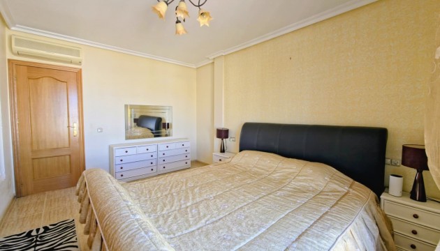 Resale - Detached Villa - Orihuela Costa - Villamartín