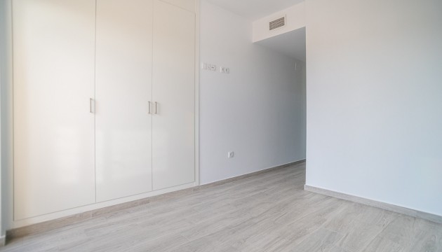 Resale - Apartment - Orihuela Costa - Los Dolses