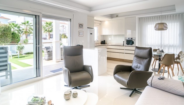 Resale - Apartment - Ciudad Quesada