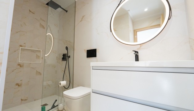 Resale - Apartment - Guardamar del Segura - El Raso