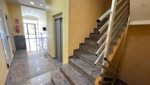 Herverkoop - Garage - Torrevieja