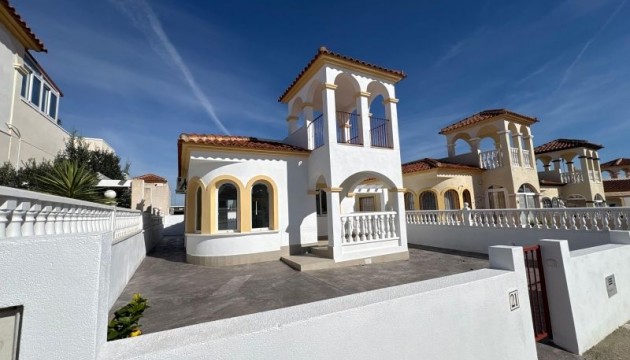 Перепродажа - отдельная вилла - Algorfa