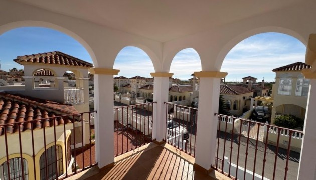 Перепродажа - отдельная вилла - Algorfa