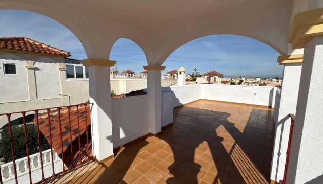 Перепродажа - отдельная вилла - Algorfa