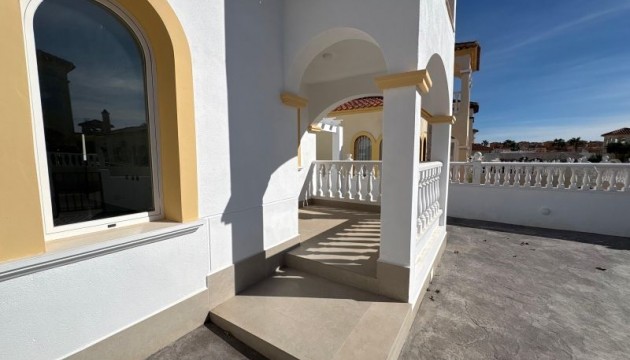 Перепродажа - отдельная вилла - Algorfa