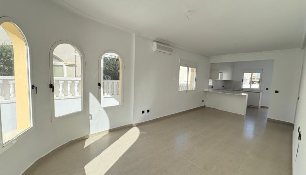 Перепродажа - отдельная вилла - Algorfa