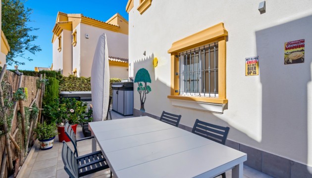 Resale - Detached Villa - Guardamar del Segura - El Raso