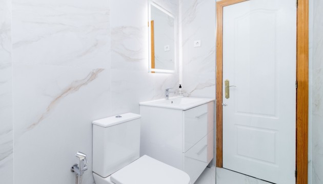 Herverkoop - Herenhuis - Orihuela Costa - La Zenia