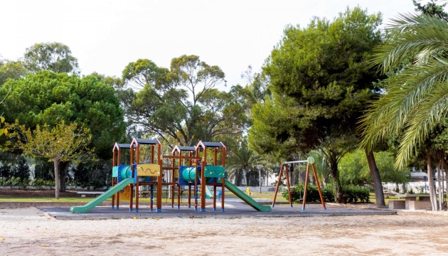 Herverkoop - Herenhuis - Orihuela Costa - La Zenia