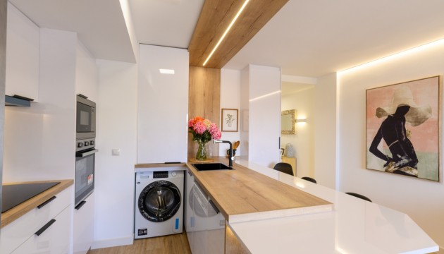 Resale - Apartment - Torrevieja - Punta Prima