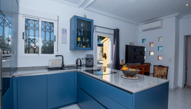 Resale - Apartment - Torrevieja - Torrelamata - La Mata