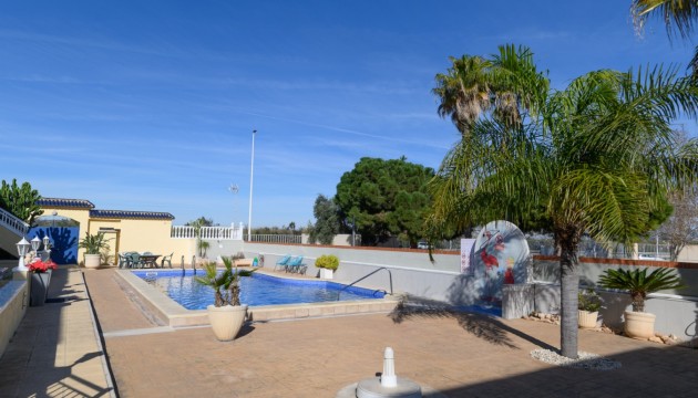 Resale - Apartment - Torrevieja - Torrelamata - La Mata