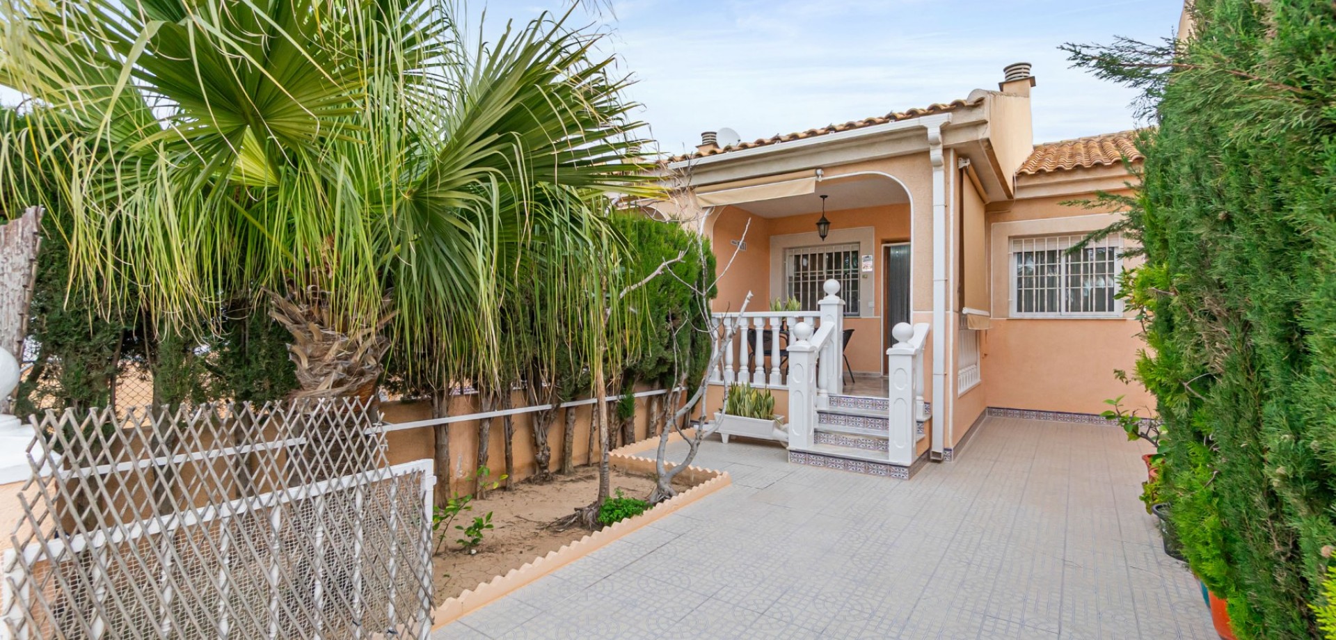 House in San Blas - view 1