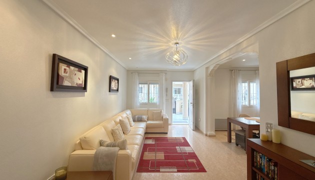 Wiederverkauf - Stadthaus - Orihuela Costa - La Zenia