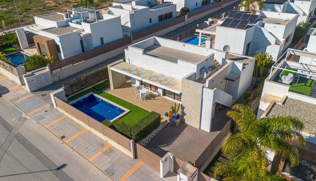 Перепродажа - отдельная вилла - Vistabella Golf