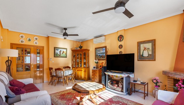 Перепродажа - отдельная вилла - Bigastro