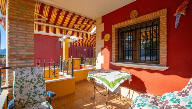 Перепродажа - отдельная вилла - Bigastro