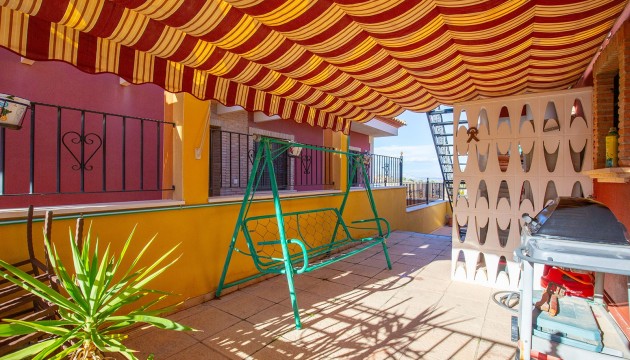 Перепродажа - отдельная вилла - Bigastro