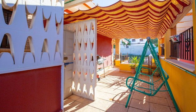 Перепродажа - отдельная вилла - Bigastro