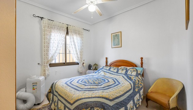 Перепродажа - отдельная вилла - Bigastro