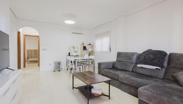 Перепродажа - отдельная вилла - Torrevieja - Nueva Torrevieja - Aguas Nuevas