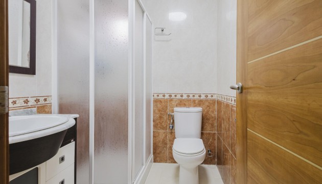 Перепродажа - отдельная вилла - Torrevieja - Nueva Torrevieja - Aguas Nuevas