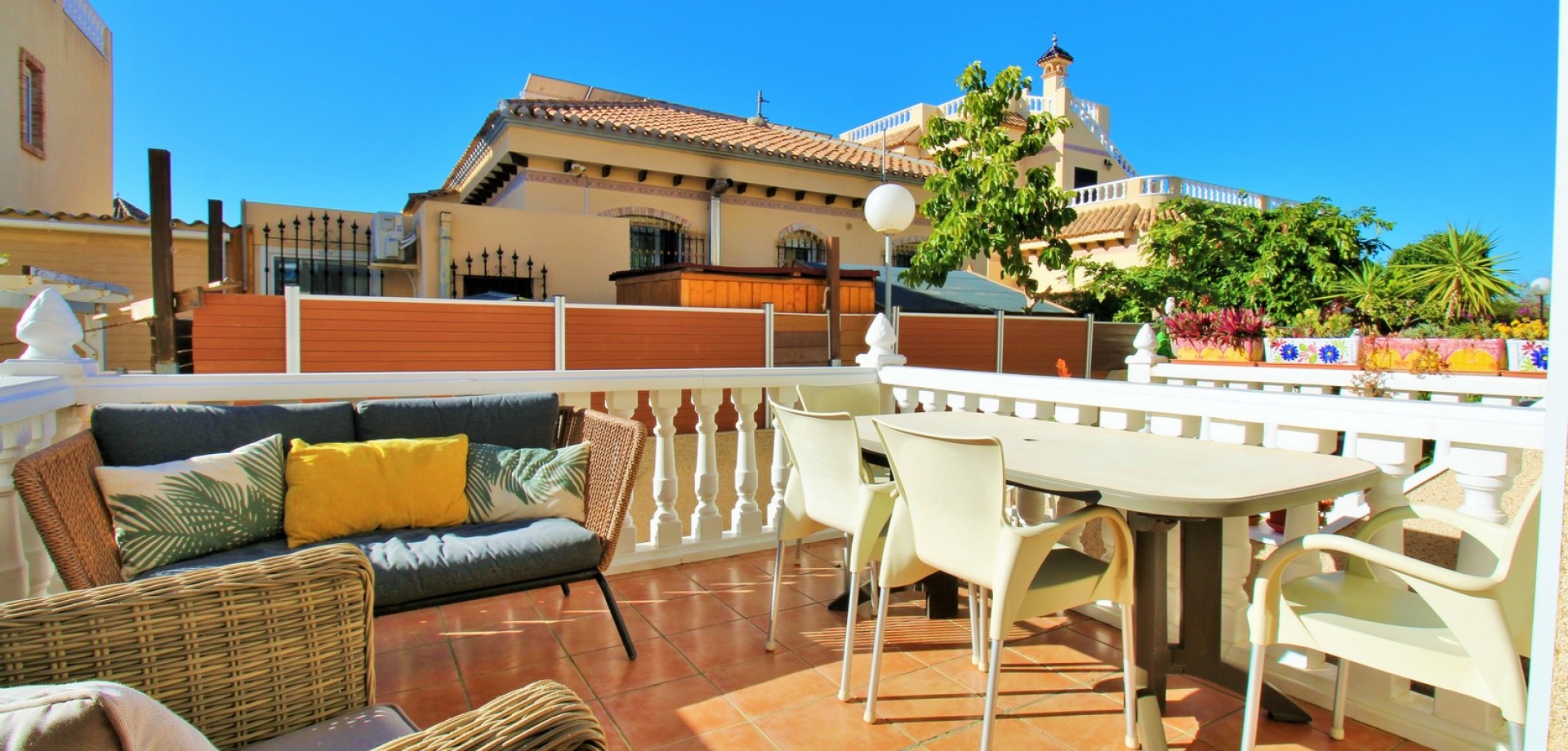 House in Playa Flamenca - Image 3