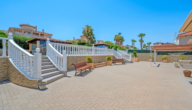 Videresalg - Detached Villa - Algorfa