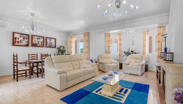 Videresalg - Detached Villa - Algorfa