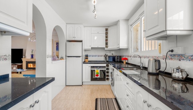 Videresalg - Detached Villa - Algorfa