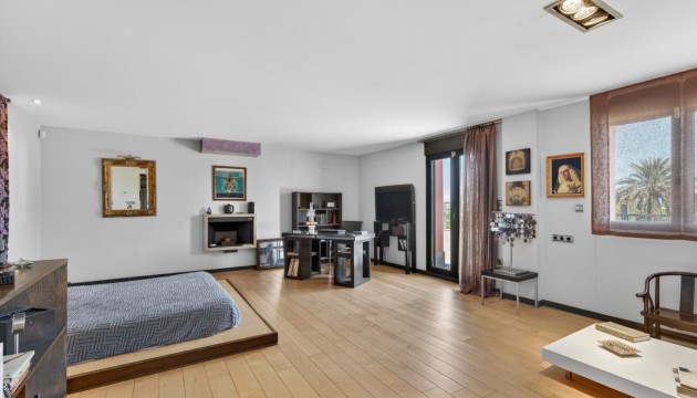 Odsprzedaż - Detached Villa - Santa Pola