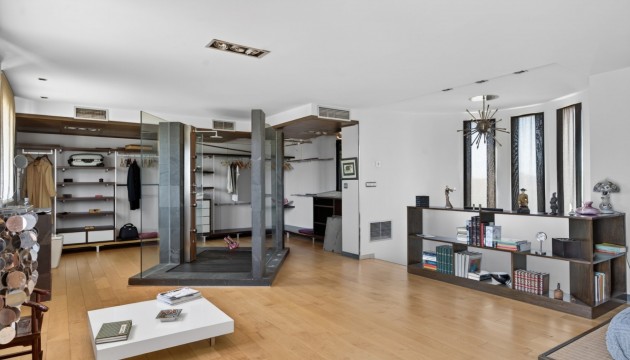 Odsprzedaż - Detached Villa - Santa Pola