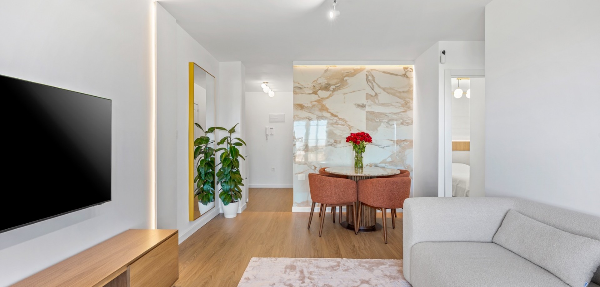 Apartment in Punta Prima - view 1