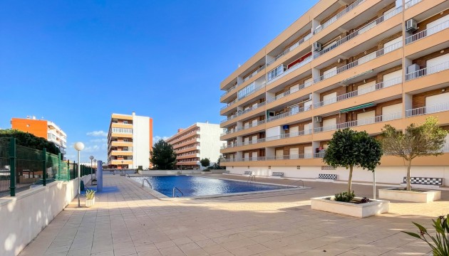 Перепродажа - Квартира - Orihuela Costa - Punta Prima