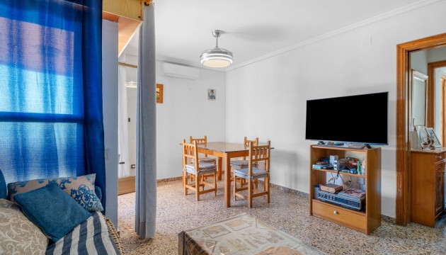 Herverkoop - Apartment - Arenales del Sol - Segunda linea playa