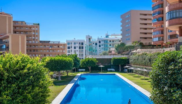 Herverkoop - Apartment - Arenales del Sol - Segunda linea playa
