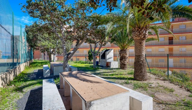 Herverkoop - Apartment - Arenales del Sol - Segunda linea playa