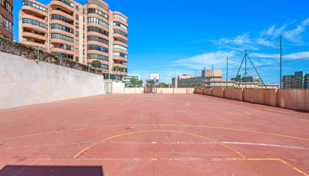 Herverkoop - Apartment - Arenales del Sol - Segunda linea playa