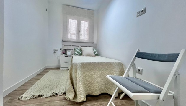 Перепродажа - Квартира - Torrevieja - Punta Prima