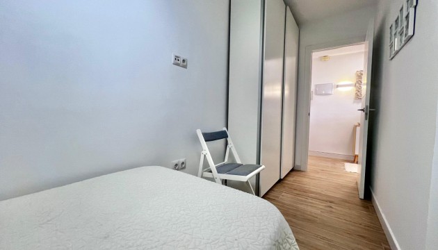 Перепродажа - Квартира - Torrevieja - Punta Prima