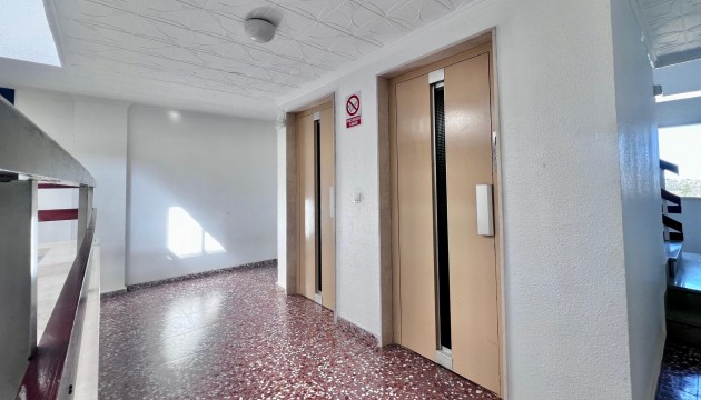 Перепродажа - Квартира - Torrevieja - Punta Prima