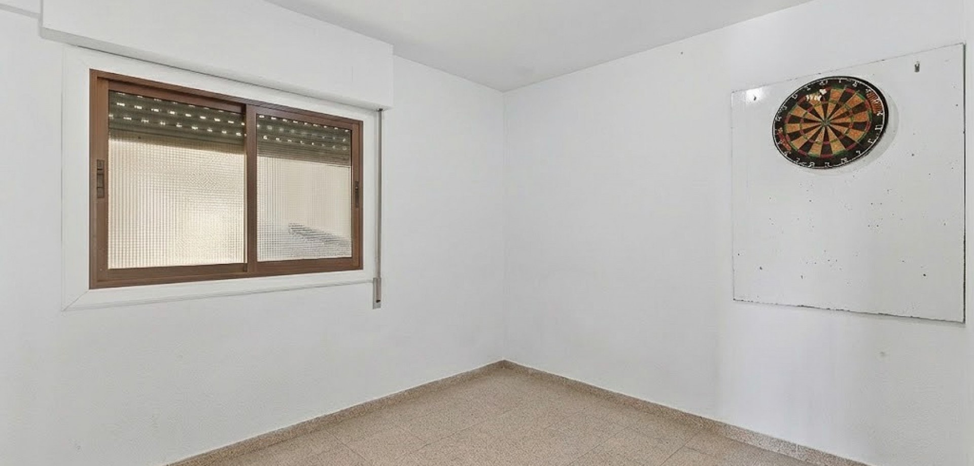 Apartment in Alicante - Image 5