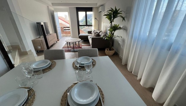 Новое здание - Таунхаус - La Union - centro