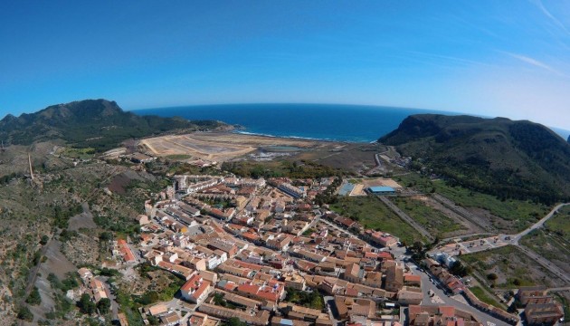 Новое здание - Таунхаус - La Union - centro