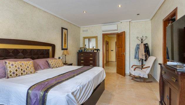 Reventa - Chalet Independiente - Los Montesinos