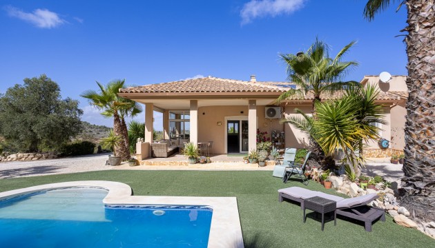 Herverkoop - Detached Villa - La Zarza