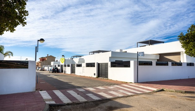 Перепродажа - отдельная вилла - Torre Pacheco - Roldán