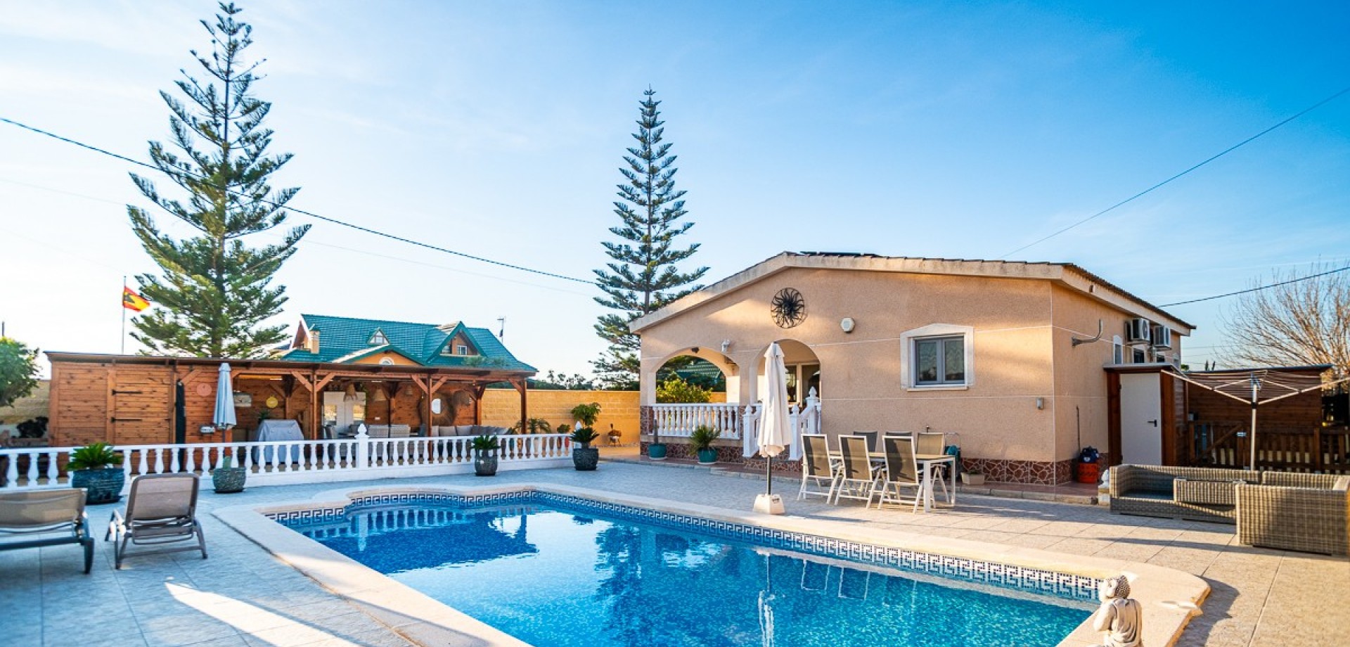 House in Catral - view 1